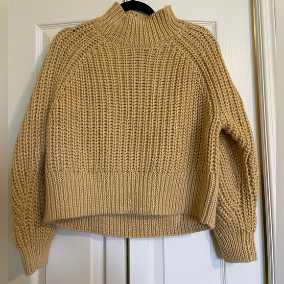 BNWT H&M Knit Sweater - Picture 1 of 4